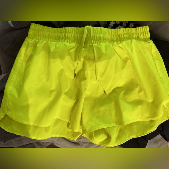 Athletic Works Neon Yellow Shorts - M - Picture 9 of 9
